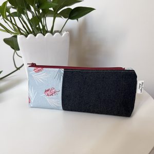 Prism / Triangle Zip Pouch – Grevillea on Light Blue